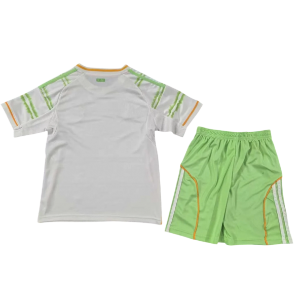 Kit infantil III Celtic 2025 2026 Adidas oficial 