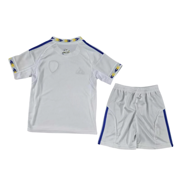 Kit infantil I Leeds United 2025 2026 Adidas oficial 