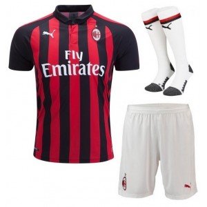Kit adulto oficial Puma Milan 2018 2019 I jogador