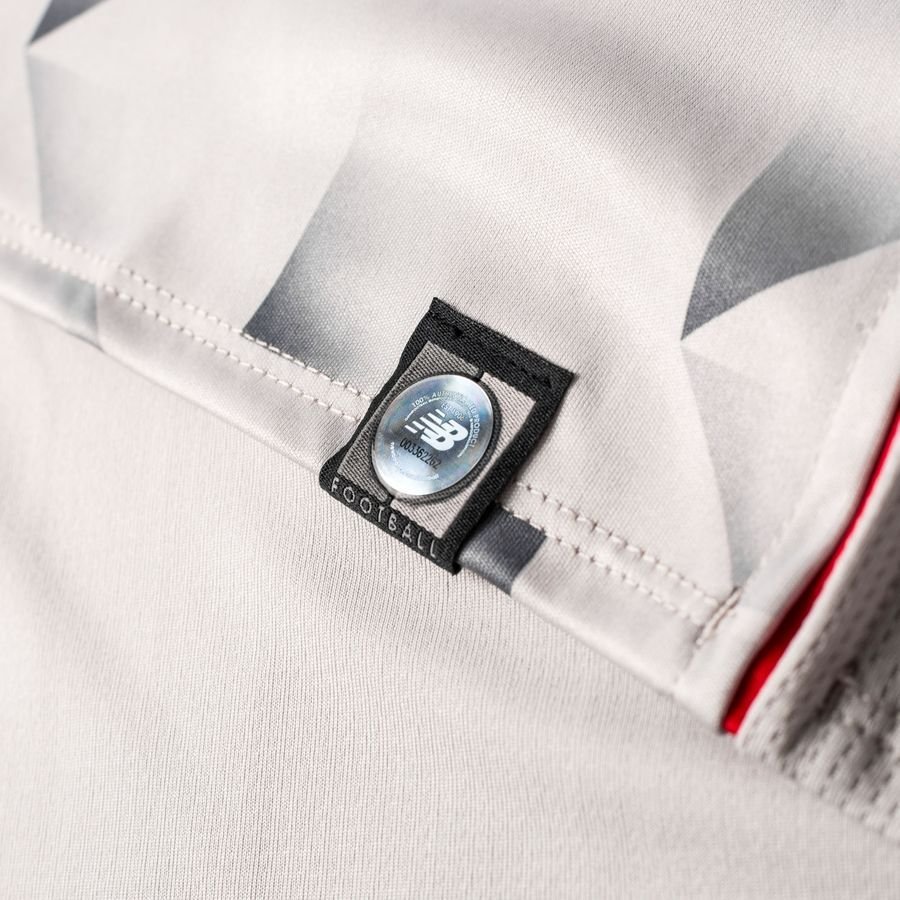 Camisa oficial New Balance Liverpool 2018 2019 III jogador Camisa oficial New Balance Liverpool 2018 2019 III jogador