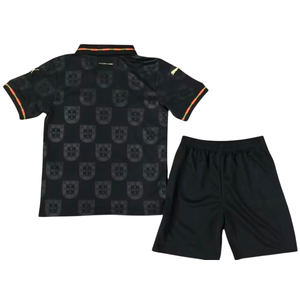 Kit infantil Seleção de Portugal 2026 Puma oficial especial